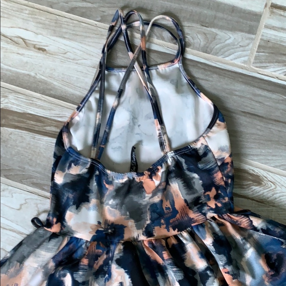 Spring dress - Picture 3 of 4